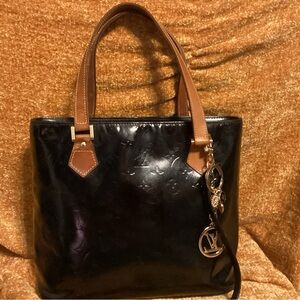 Authentic Louis Vuitton Houston Black Bag Purse